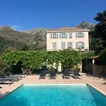מלון Mare E Monti - De Charme 3*