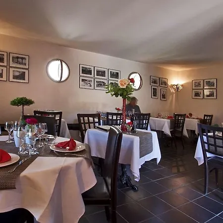 Mare E Monti - De Charme 3*