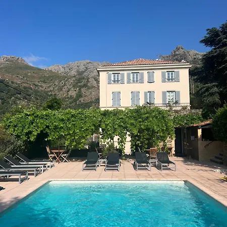 Hotel Mare E Monti - De Charme 3*