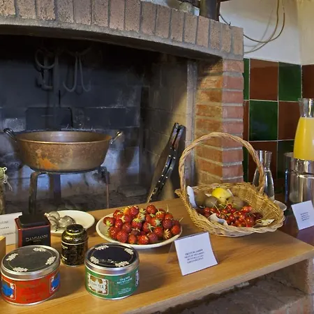 Ξενοδοχείο Mare E Monti - De Charme 3*